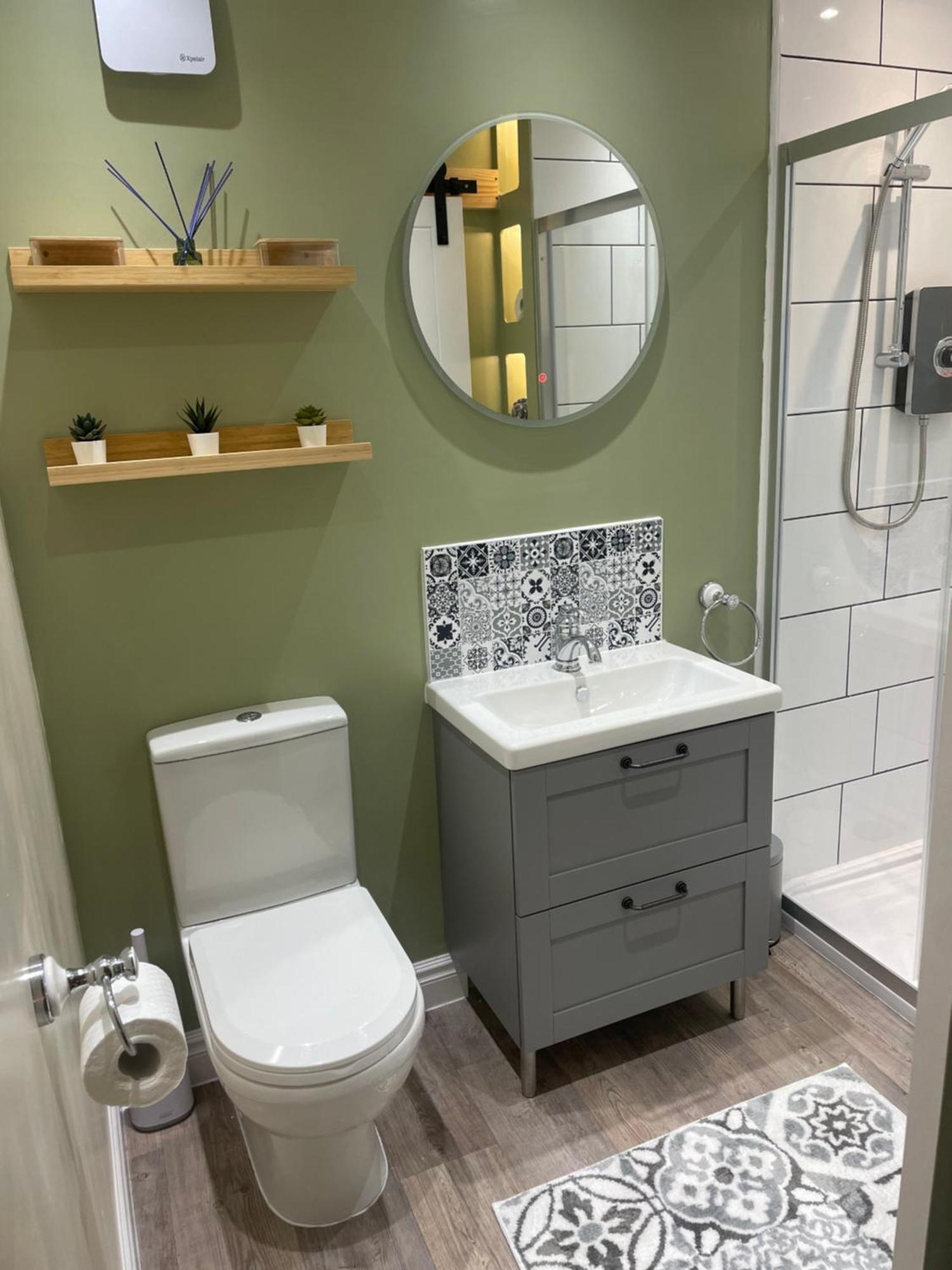 The Cotswold Nook Hotell Dursley Exteriör bild